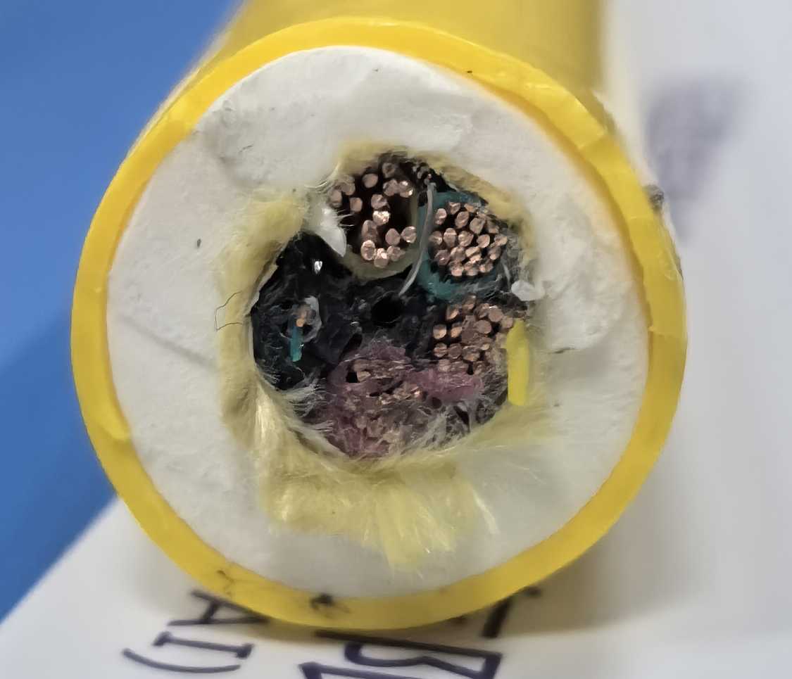 Neutral buoyancy ROV tether cable for subsea and underwater applications.jpg